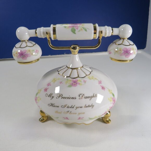 HEIRLOOM PORCELAIN TELEPHONE "HELLO DAUGHTER” Message Of Love - Music Box - Picture 3 of 16